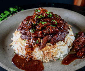 Veganes Schnetzel mit Pilav