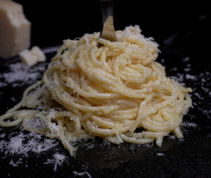 Vegane 15 Min Pasta Alfredo